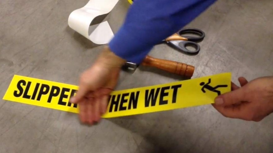 所谓的防滑瓷砖还不如防滑富联注册防滑？